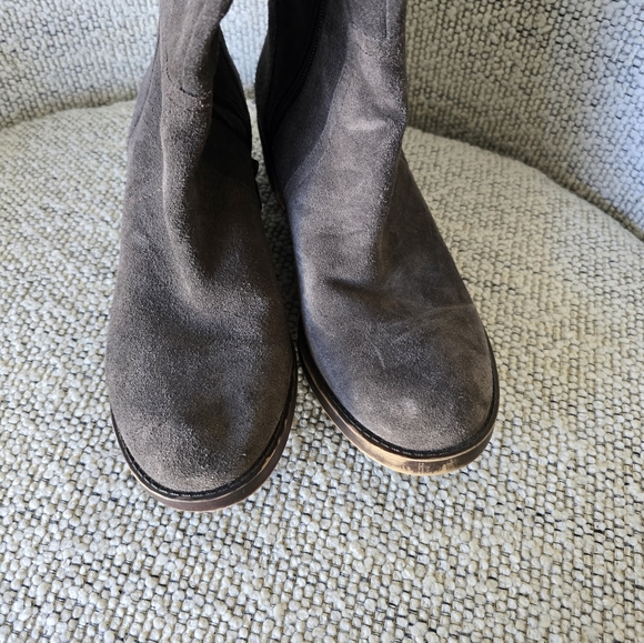 Lucky brand Taupe Suede Riding boots Size 8 - Picture 4 of 7